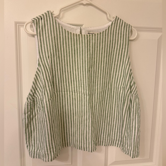 Abercrombie & Fitch Tops - Abercrombie Cropped Apron Top in Green & White Stripe